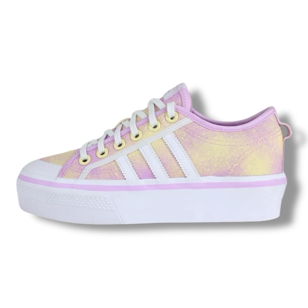 Adidas Originals Girl’s Nizza platform J size 4 Bliss Lilac white almost yellow